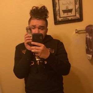 Meet your Posher, Quintin